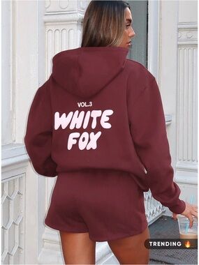 WHITE FOX Offstage Hoodie Red Velvet Size M
